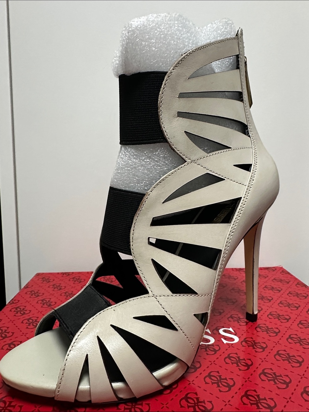 Guess Cutout High Heel Sandals in Light Beige and Black